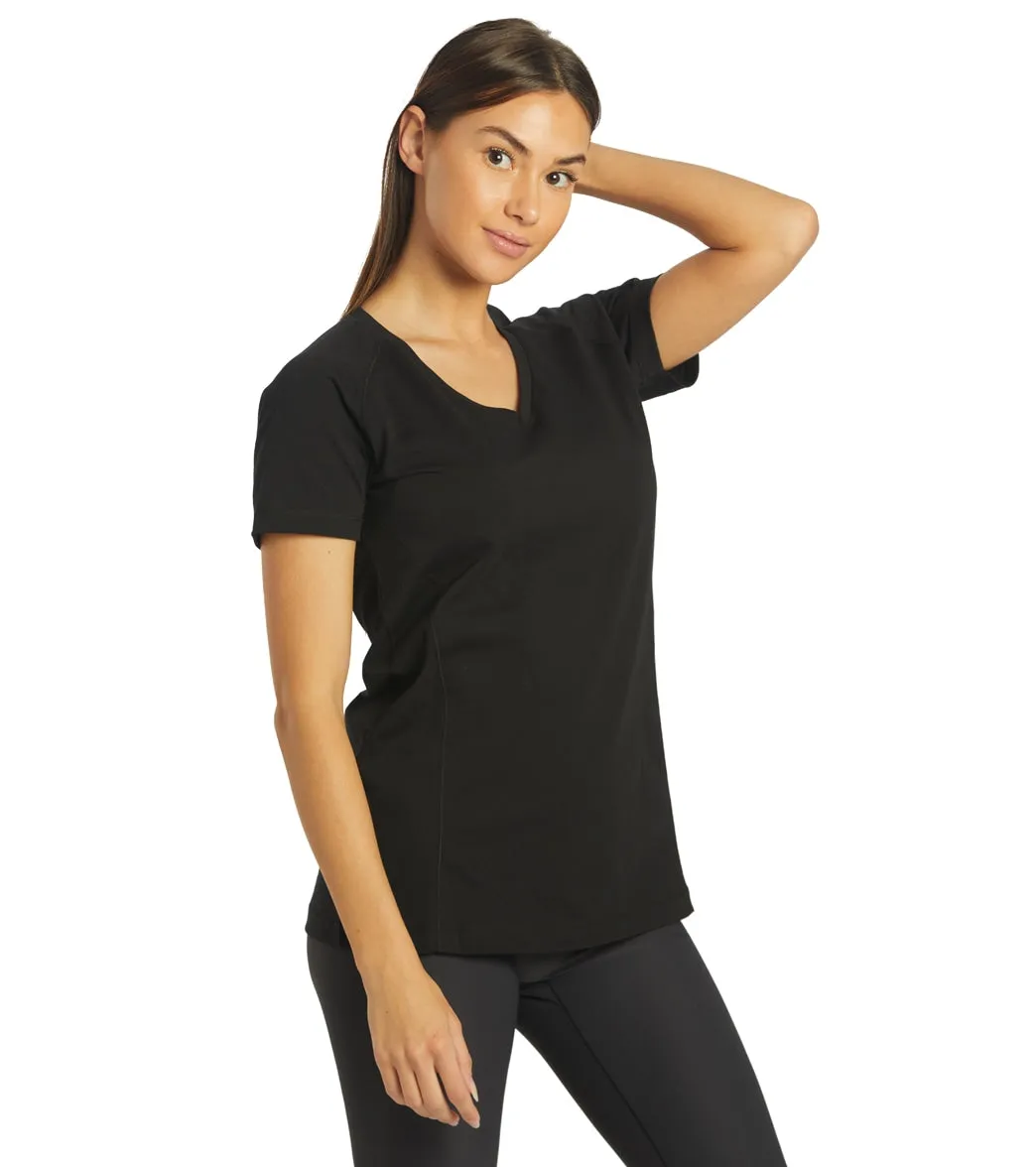 Arena Women's Team Line Short Sleeve V Neck T Shirt Black No Logo