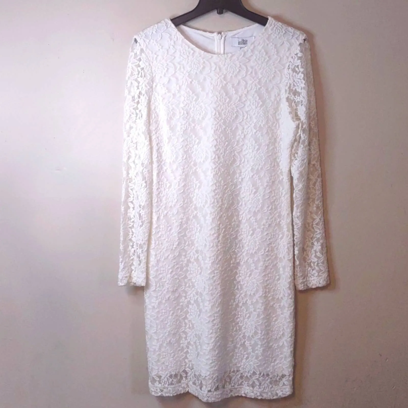 Belle Badgley Mischka Dresses Ivory Lace Lana Dress