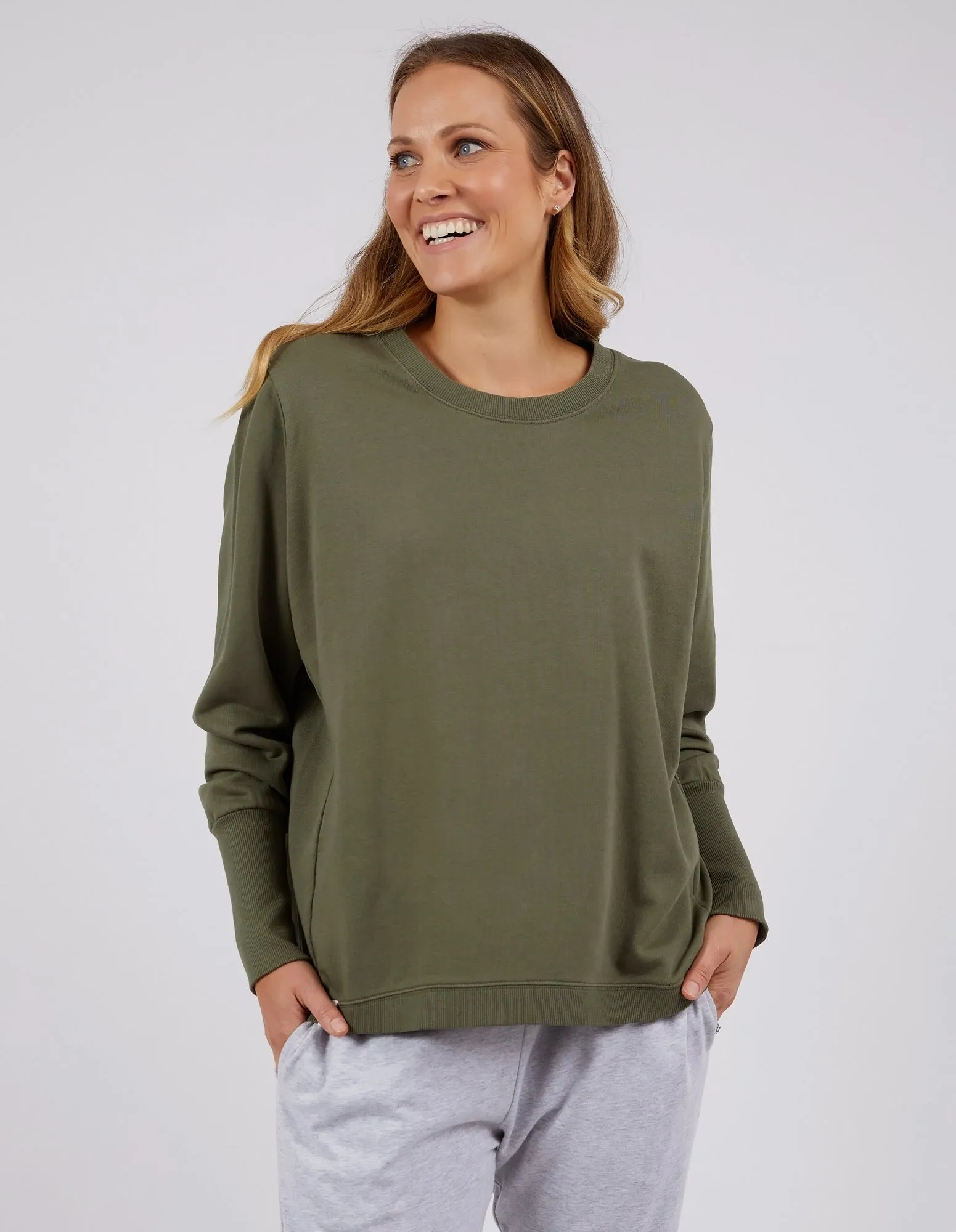 Divine Crew Khaki