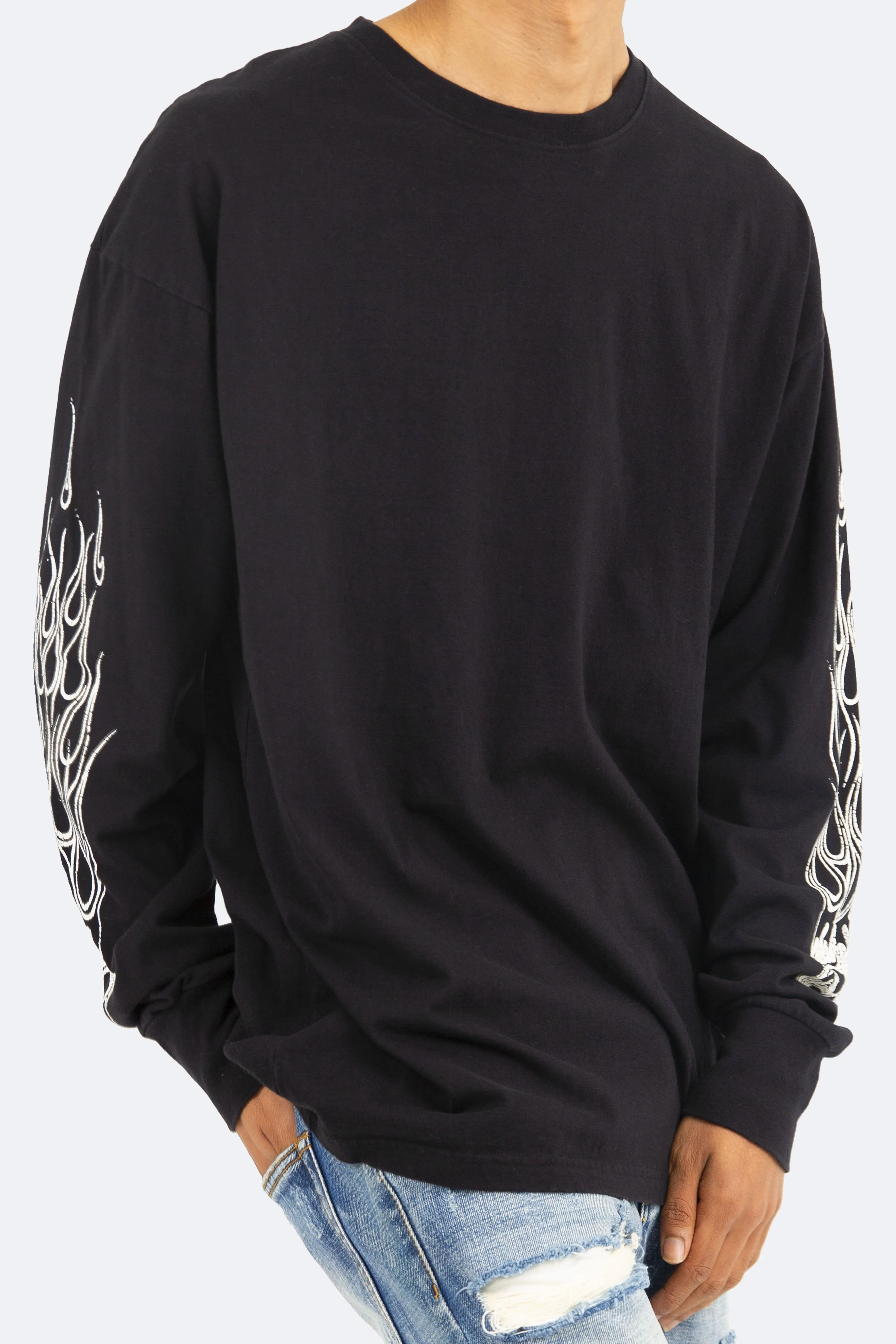 Flaming Skull L/S Tee - Black