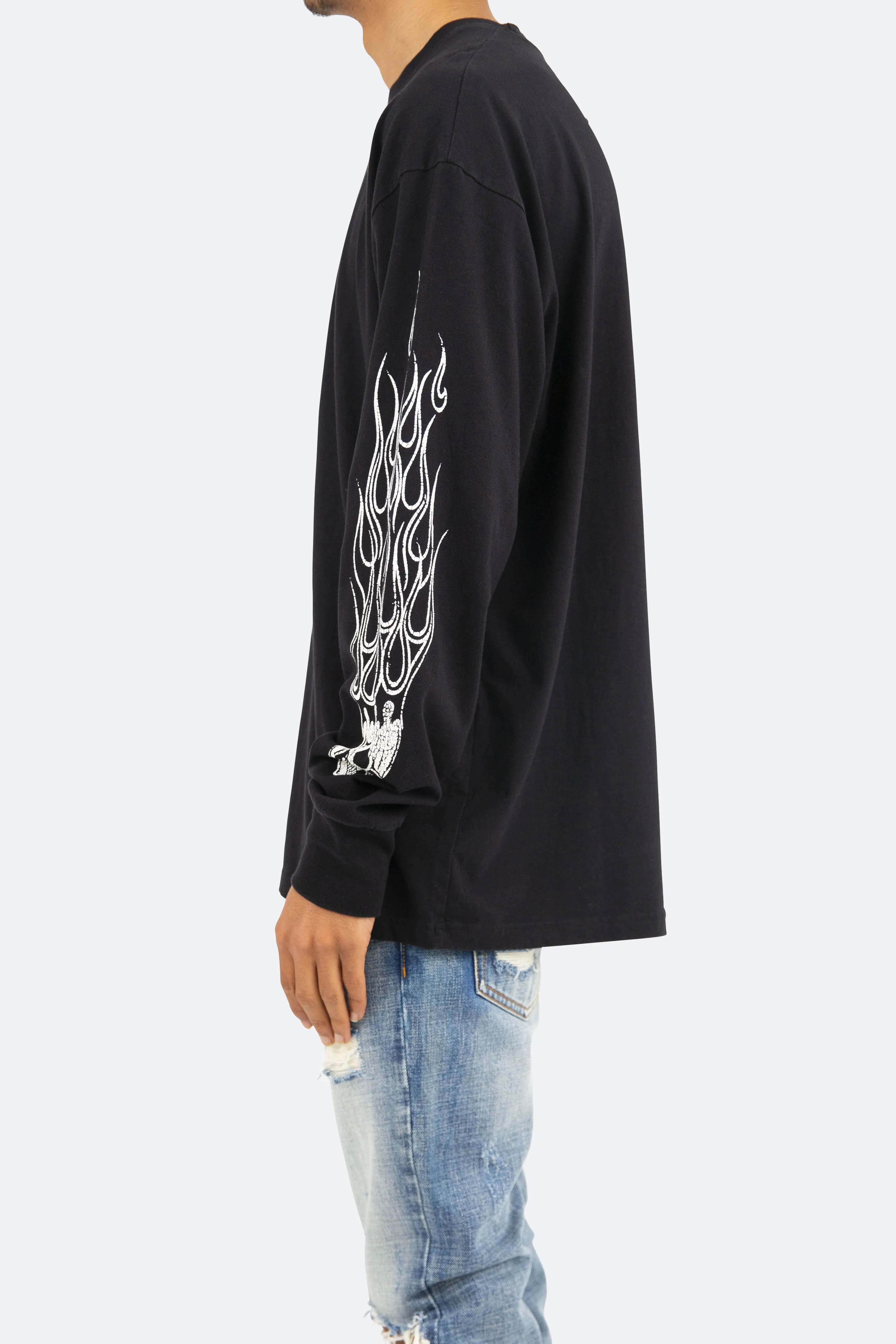 Flaming Skull L/S Tee - Black