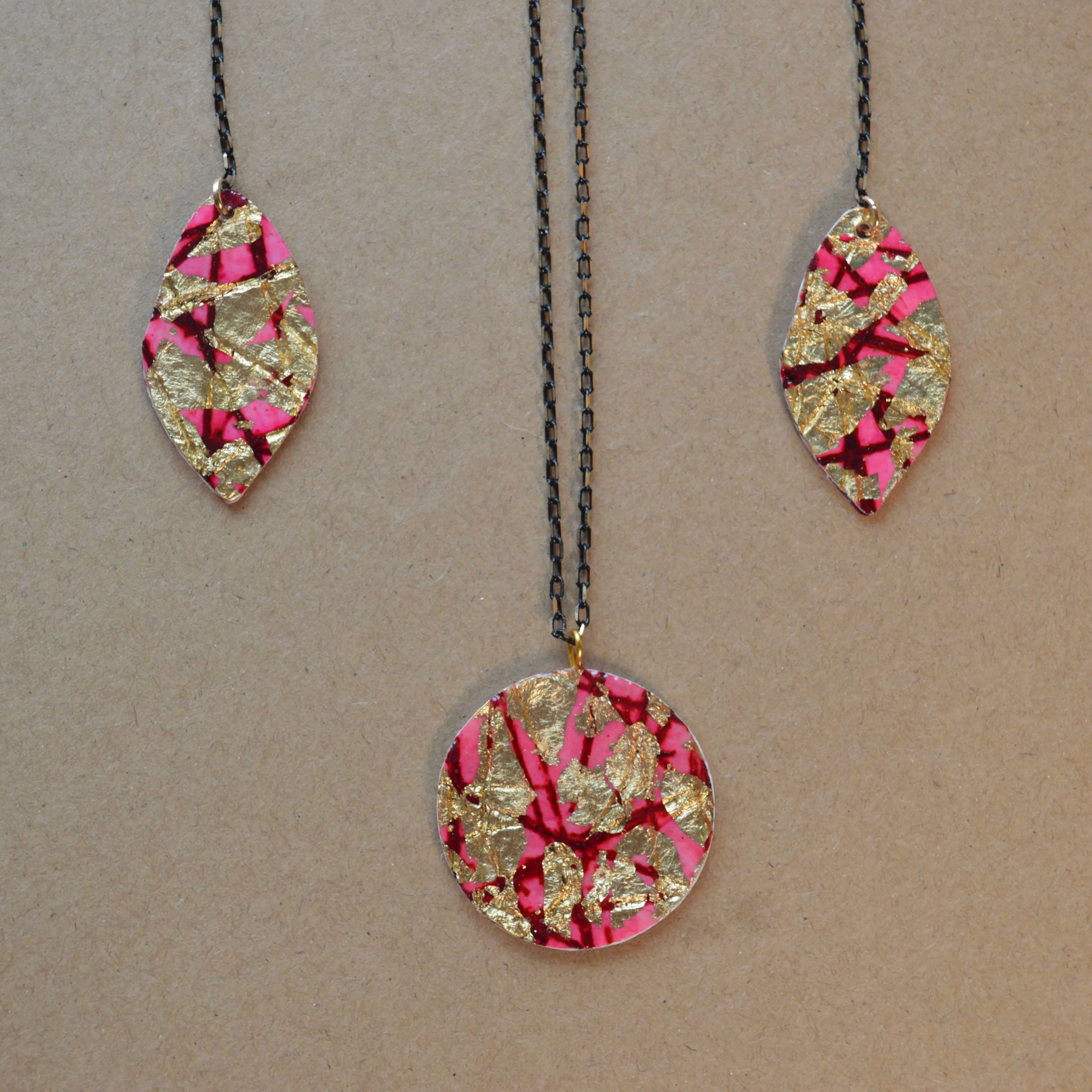 Pink & Gold Necklace & Earring Set*