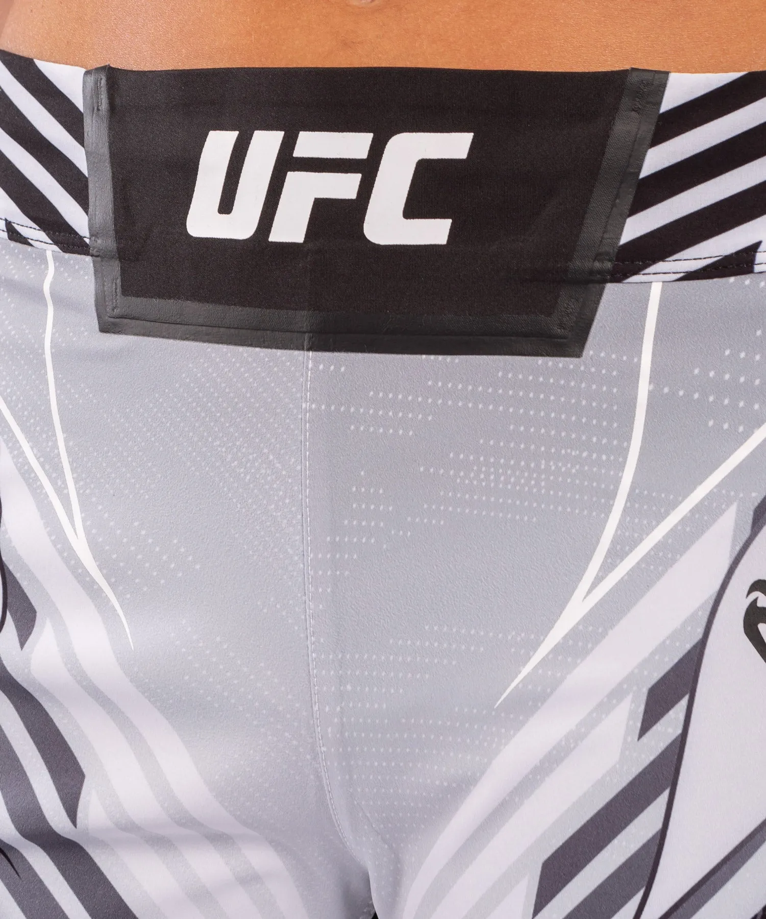 UFC Venum Authentic Fight Night Women's Shorts - Short Fit - White