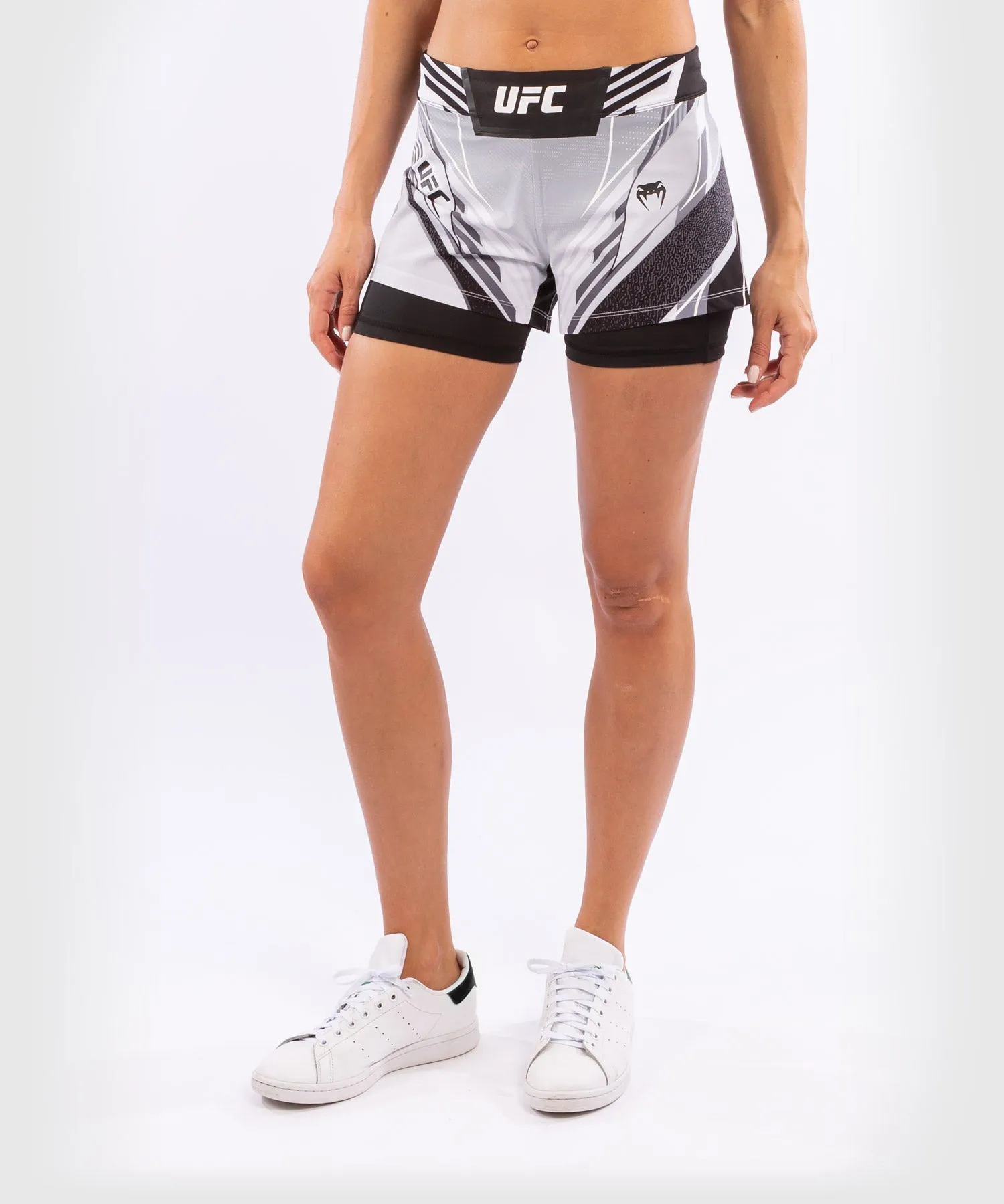 UFC Venum Authentic Fight Night Women's Shorts - Short Fit - White