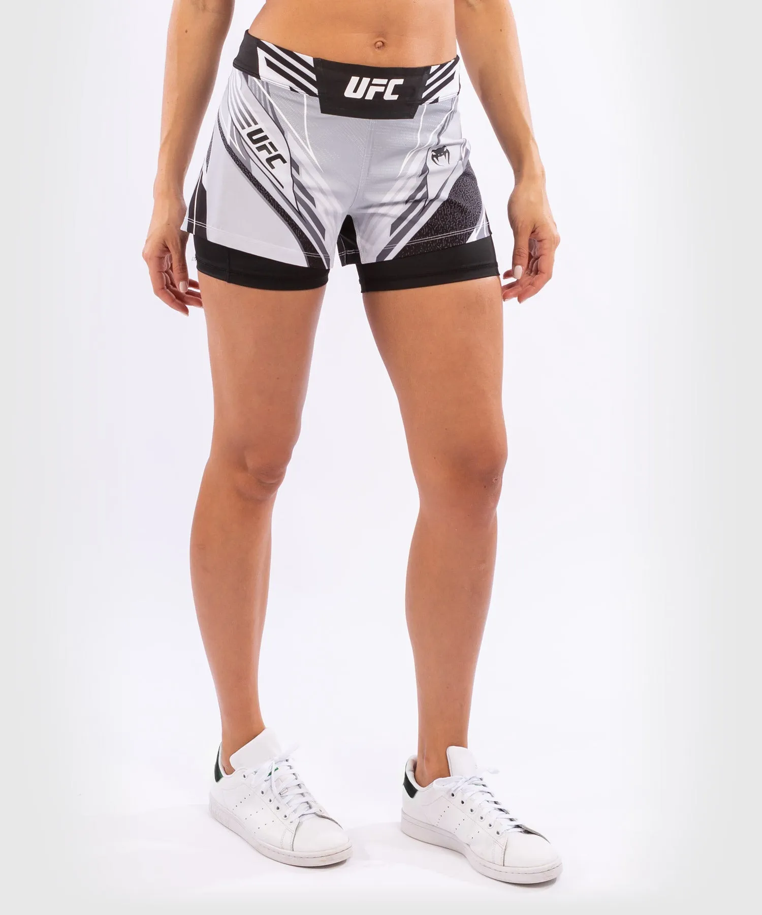 UFC Venum Authentic Fight Night Women's Shorts - Short Fit - White